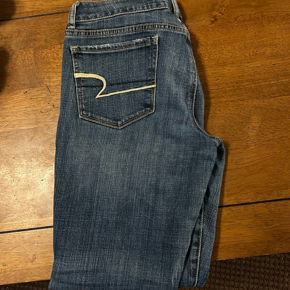 American Eagle Skinny Stretch jeans. Excellent condition. Smoke free home!